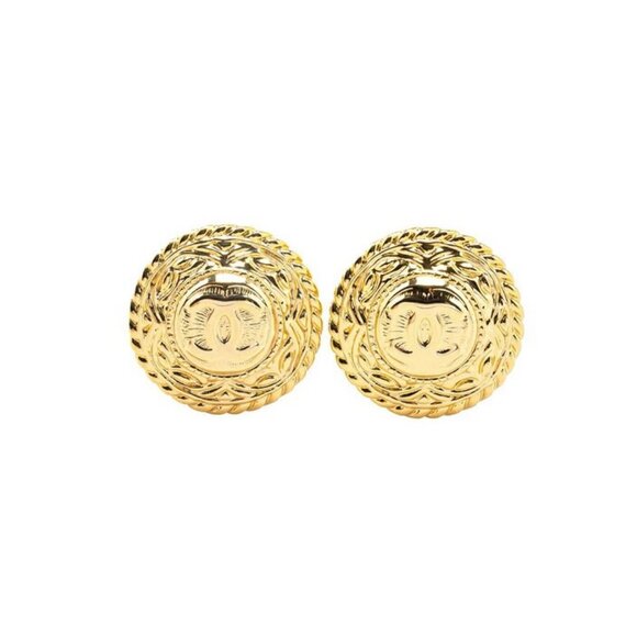 CHANEL CC Logos Round Clip-On Earrings Gold Tone Auth #07835 - Picture 1 of 3